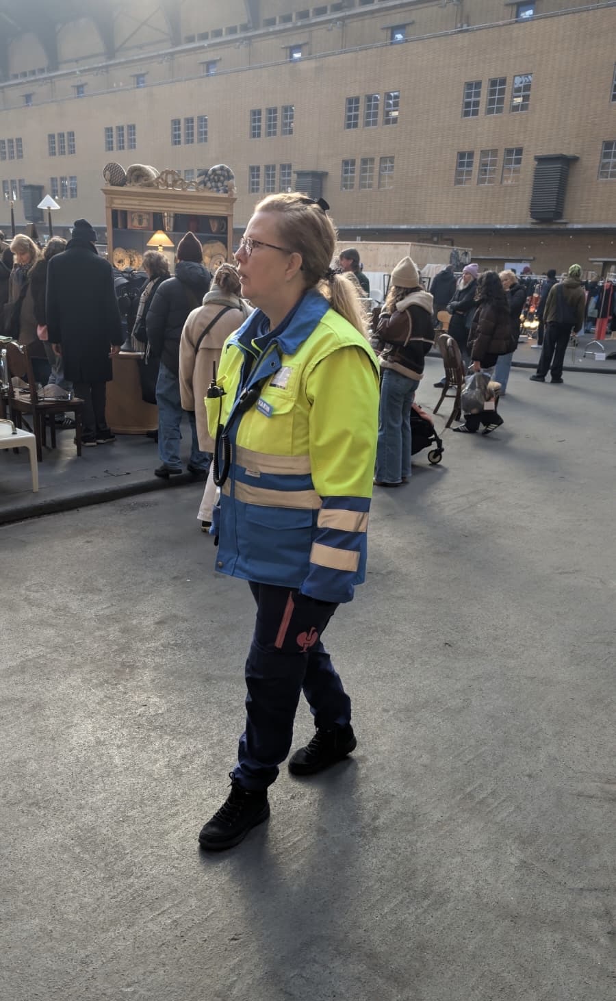 EHBO post verzorgt op een grote evenementenlocatie in Amsterdam